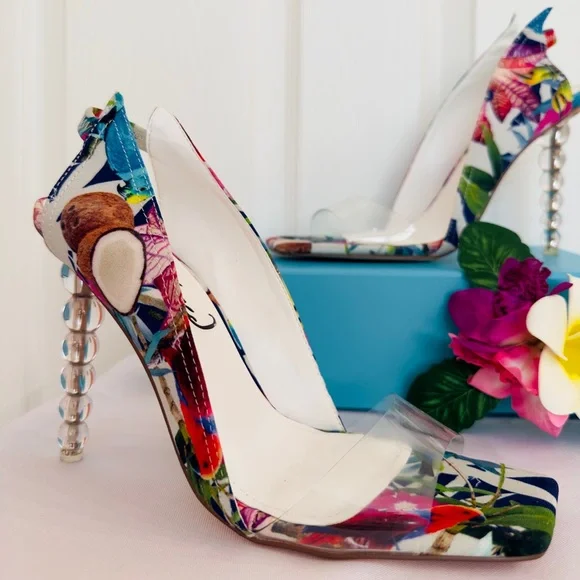 PRIVILEGED ~ Multi-colored w/tropical print and unique, clear sculptural 5” heel - Picture 6 of 9